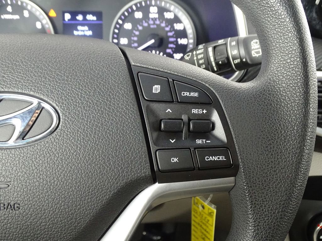 Used 2020 Hyundai Tucson SE image 19