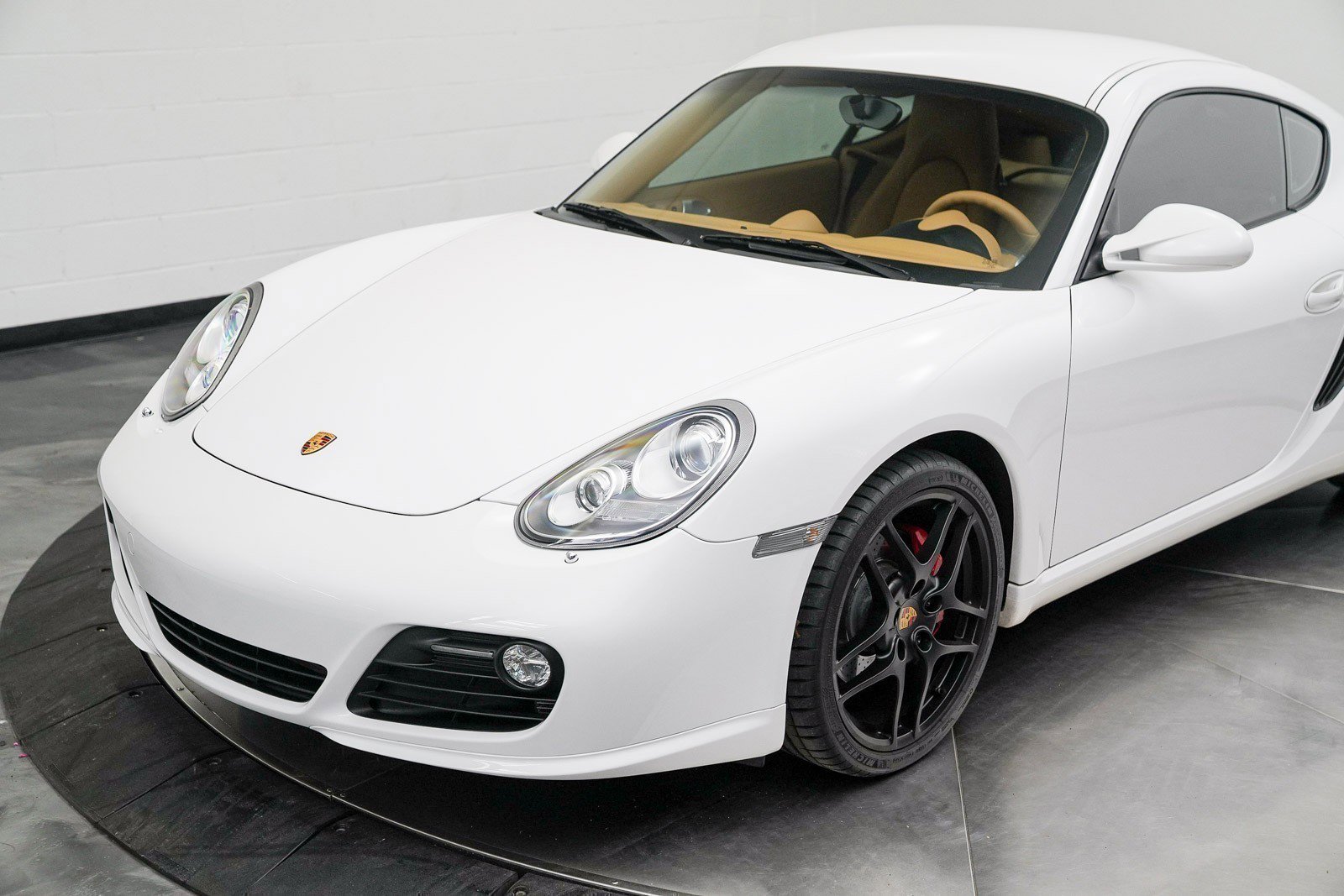 Used 2010 Porsche Cayman S image 3