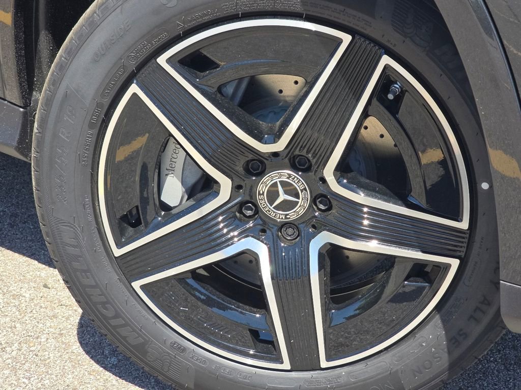New 2026 Mercedes-Benz GLC 300 4MATIC image 11