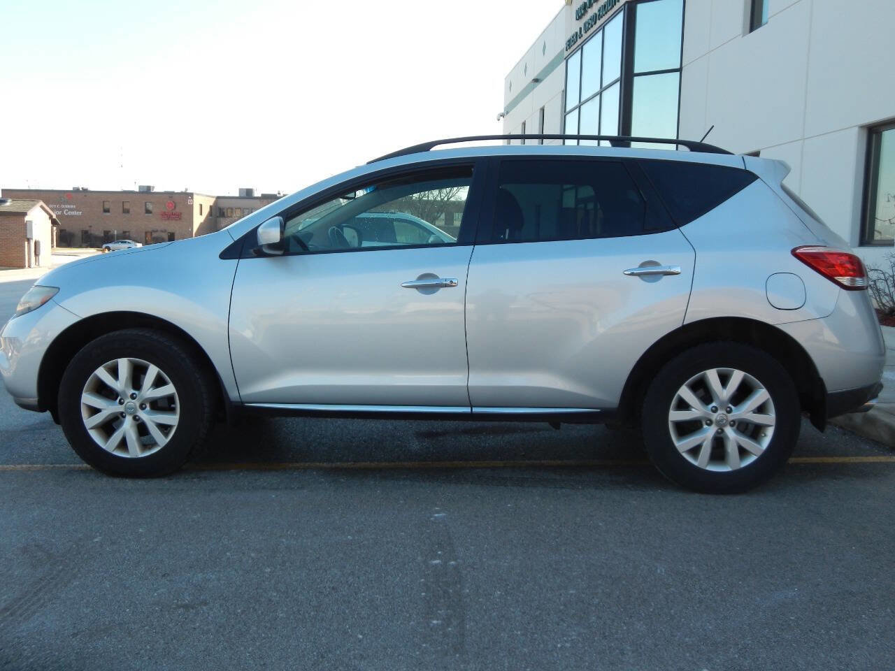 Used 2014 Nissan Murano SL w/ Navigation Package image 12