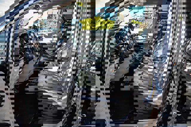 Used 2021 Chrysler Pacifica Touring-L w/ Uconnect Theater Family Group image 15