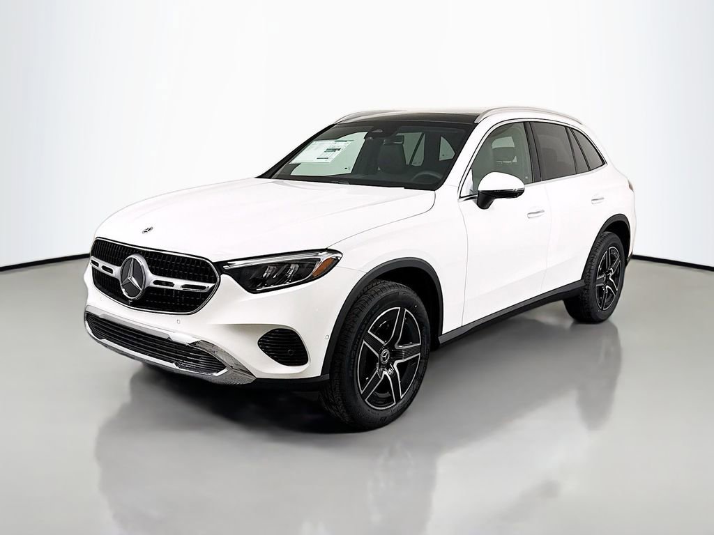 Used 2026 Mercedes-Benz GLC 300 4MATIC image 3