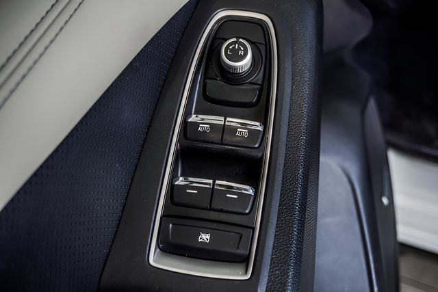 Used 2019 Subaru Ascent Limited AWD/4WD image 32