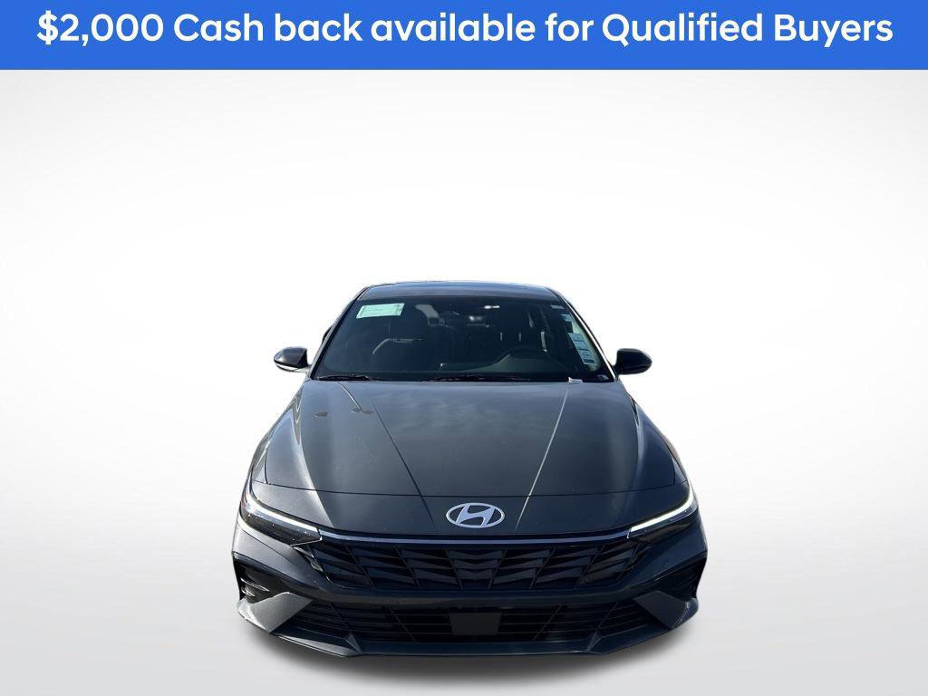 New 2026 Hyundai Elantra SEL Sport Premium image 2