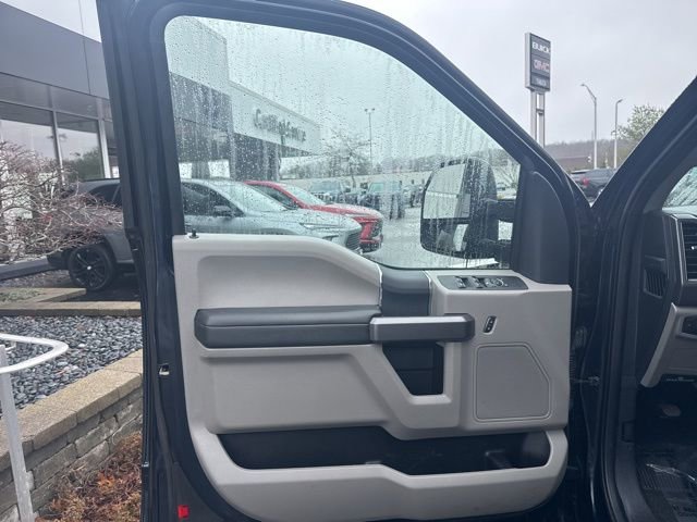 Used 2022 Ford F350 XLT w/ Snow Plow Prep Package image 12