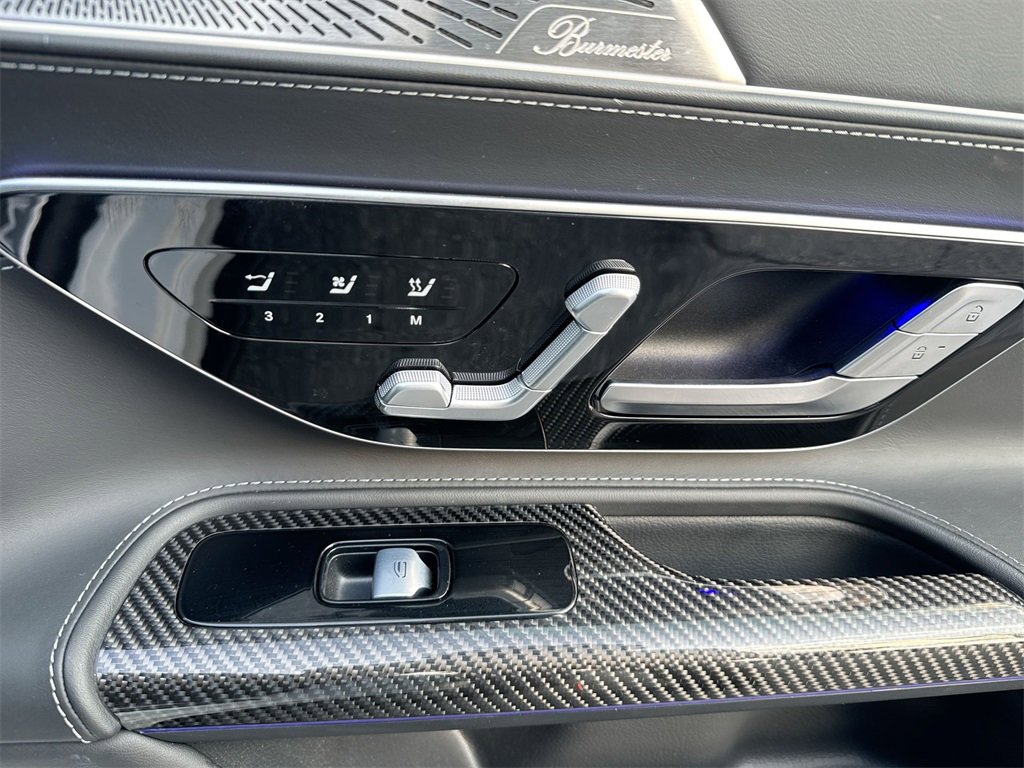 Used 2022 Mercedes-Benz SL 63 AMG 4MATIC image 32