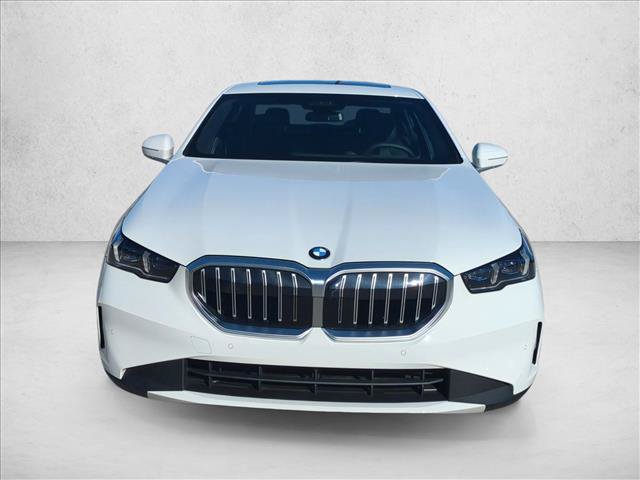 Certified 2026 BMW 530i RWD image 2