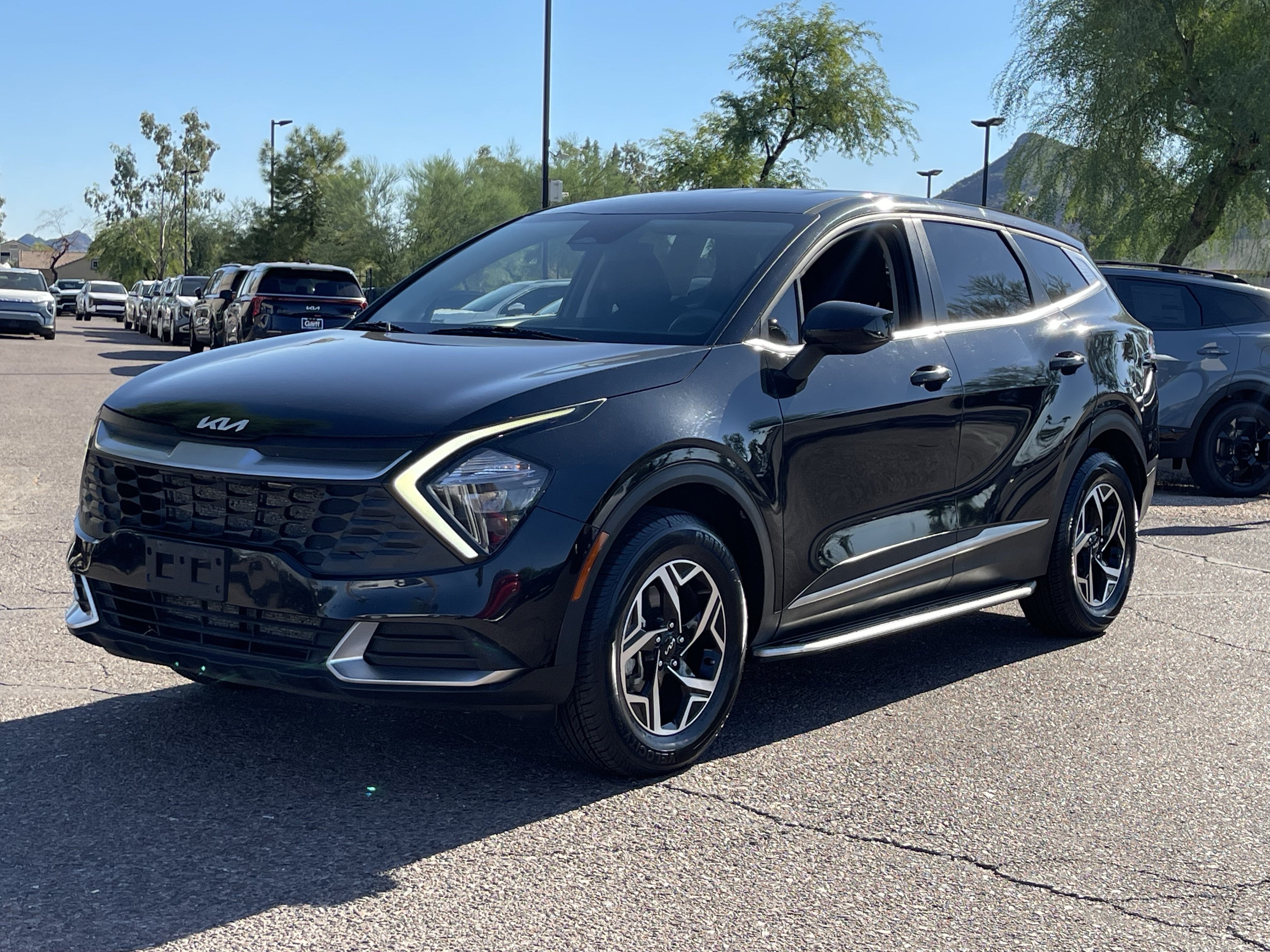 Used 2023 Kia Sportage LX AWD/4WD image 7
