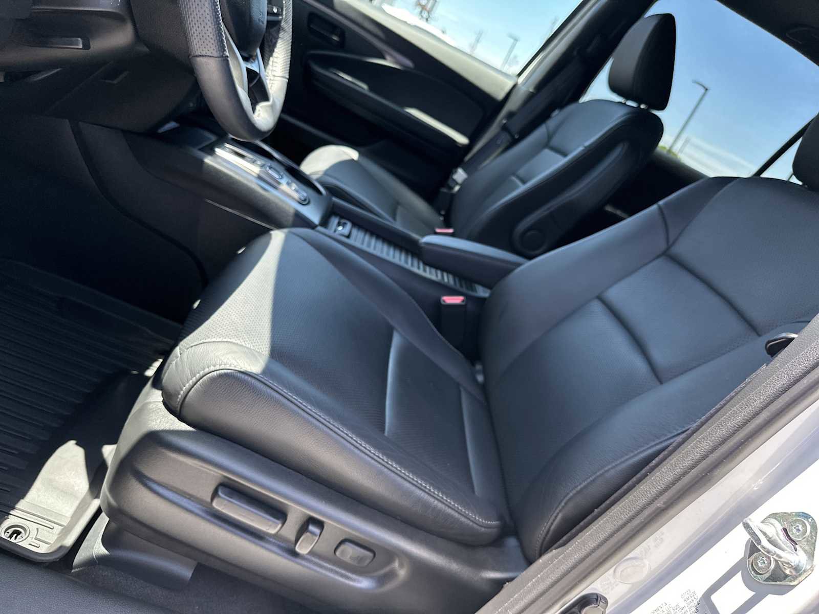 Used 2023 Honda Passport EX-L image 9