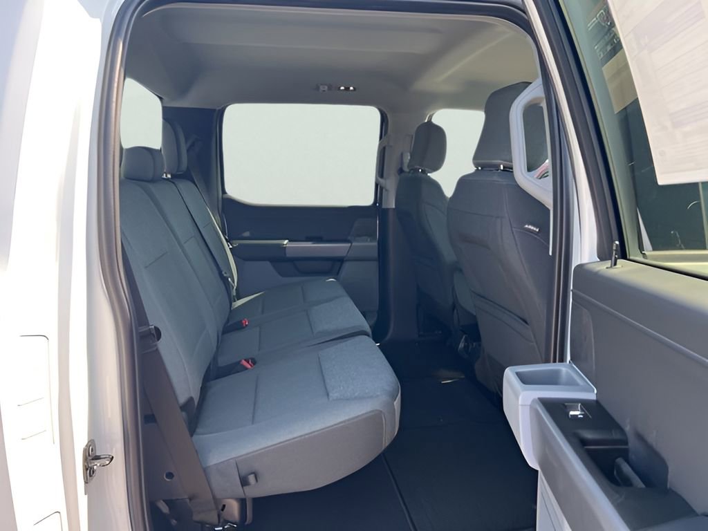 New 2025 Ford F150 XLT w/ Equipment Group 301A Standard image 12