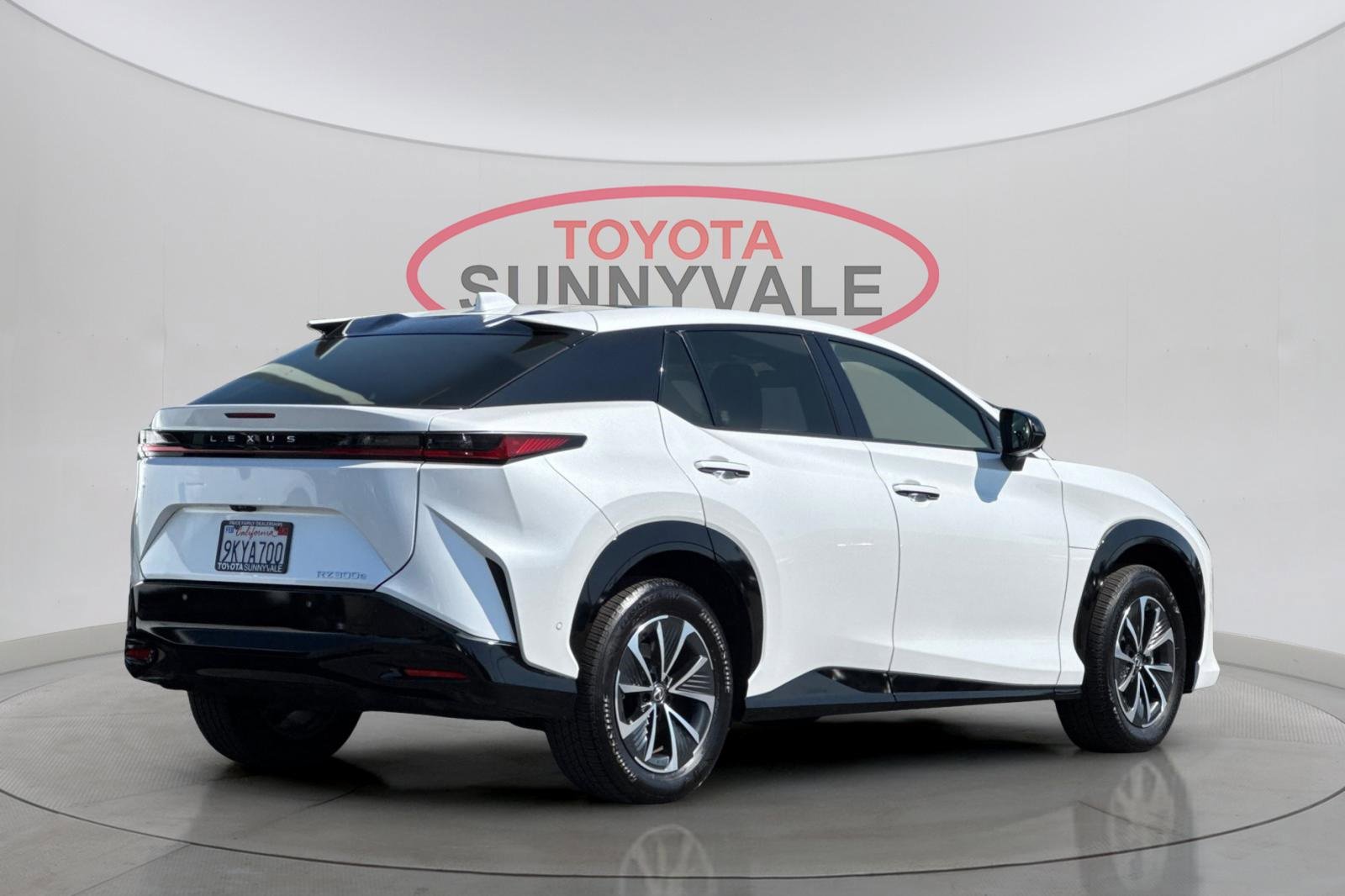 Used 2024 Lexus RZ 300e Premium image 3