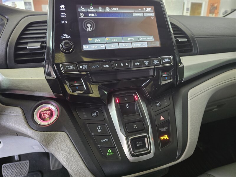 Used 2018 Honda Odyssey Touring image 20