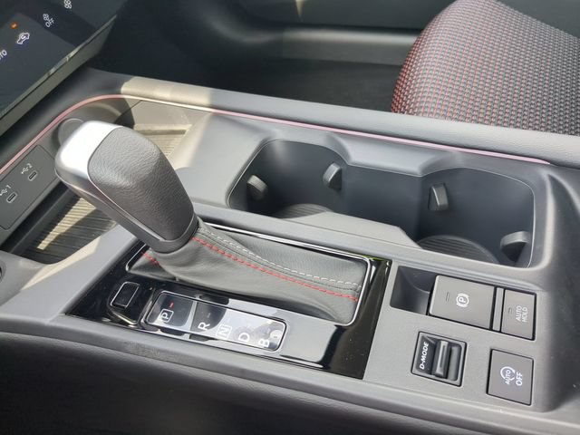 New 2026 Nissan Sentra SR FWD image 21