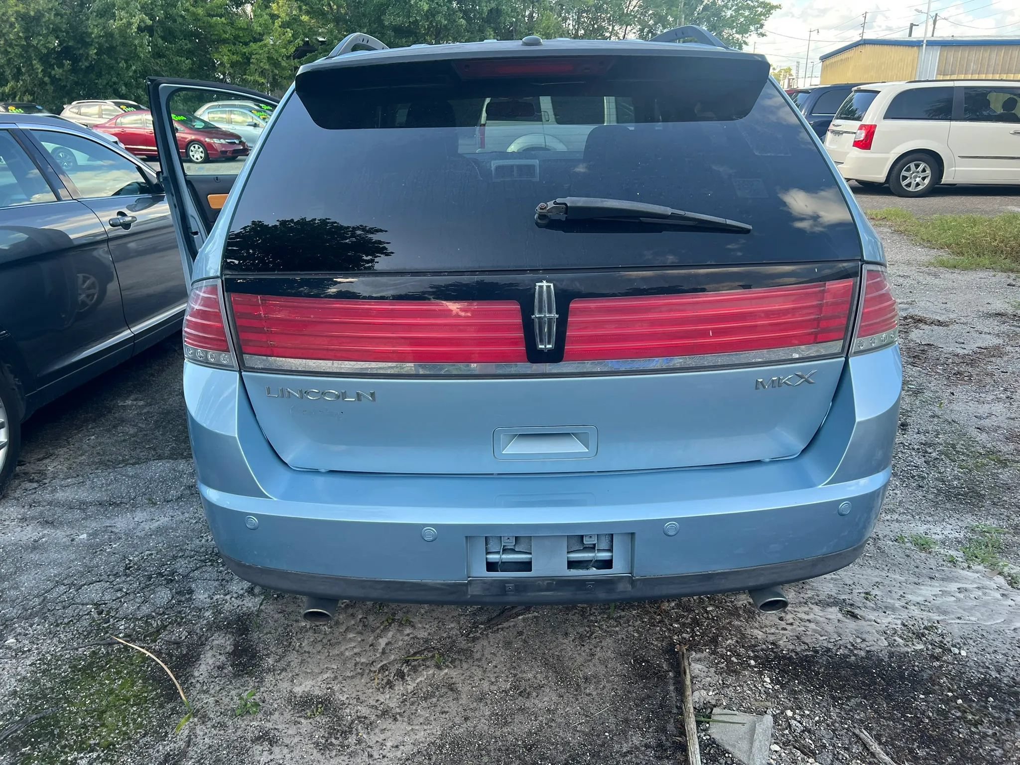 Used 2008 Lincoln MKX 2WD image 3