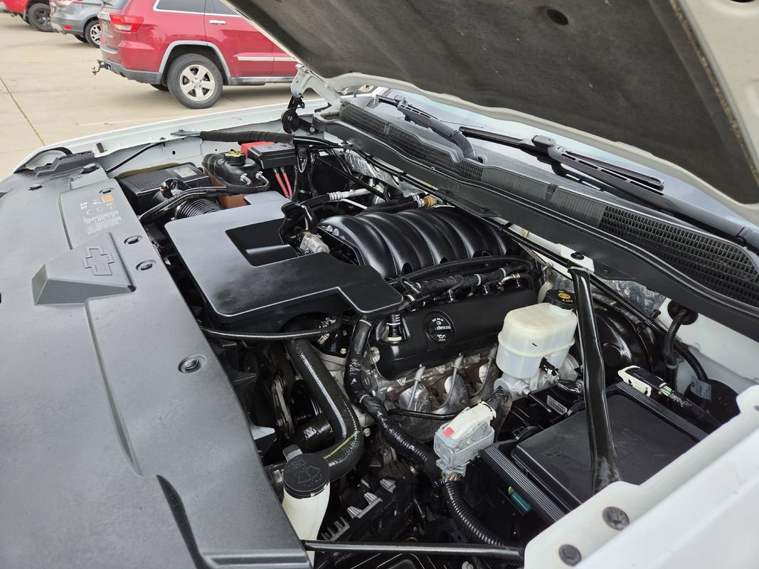 Used 2015 Chevrolet Silverado 1500 LTZ AWD/4WD image 35