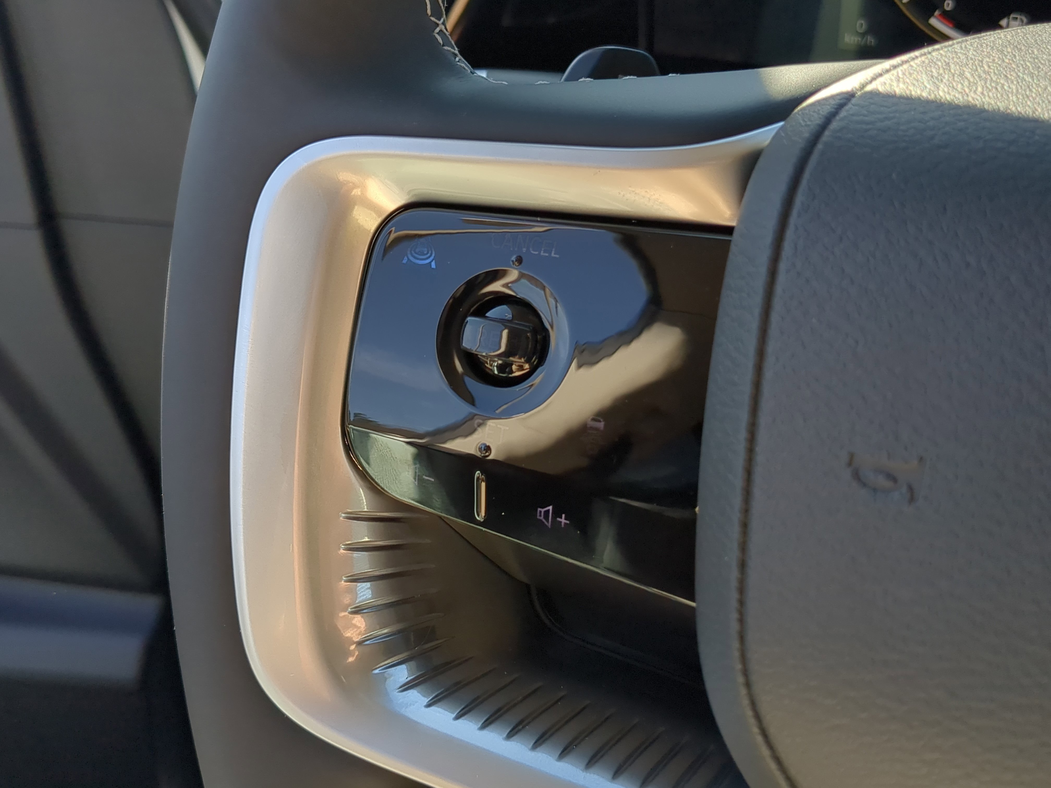 New 2026 INFINITI QX80 Luxe w/ Cargo Package image 14