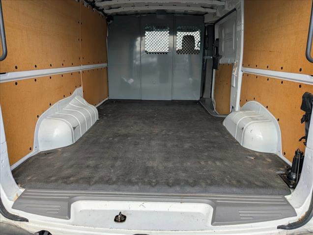 Used 2020 Nissan NV 2500 SV image 28