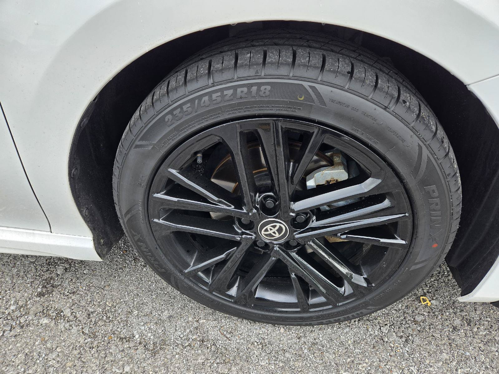 Used 2025 Toyota Camry SE w/ Convenience Package FWD image 9