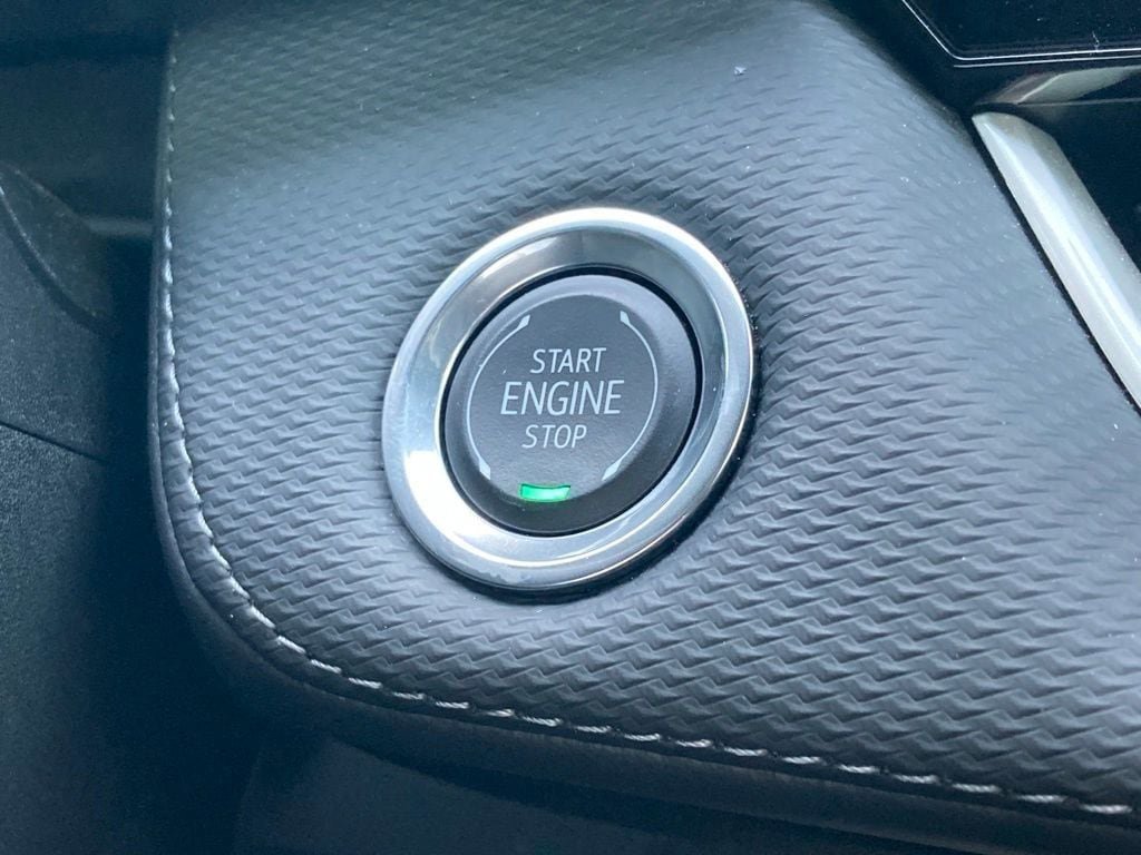 Used 2026 Chevrolet Equinox LT w/ Safety and Technology Package FWD image 20