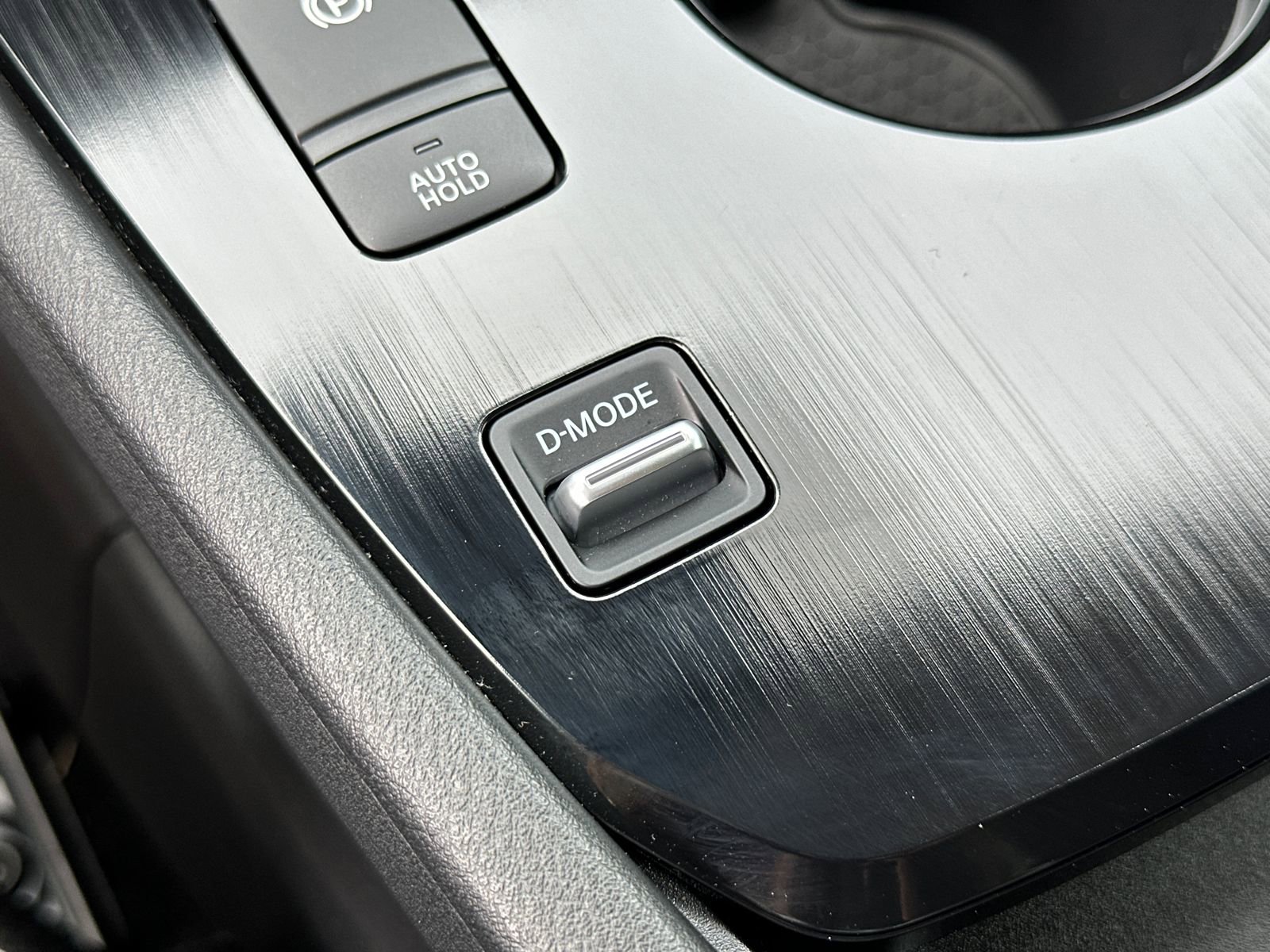 Certified 2024 Nissan Rogue SL FWD image 33