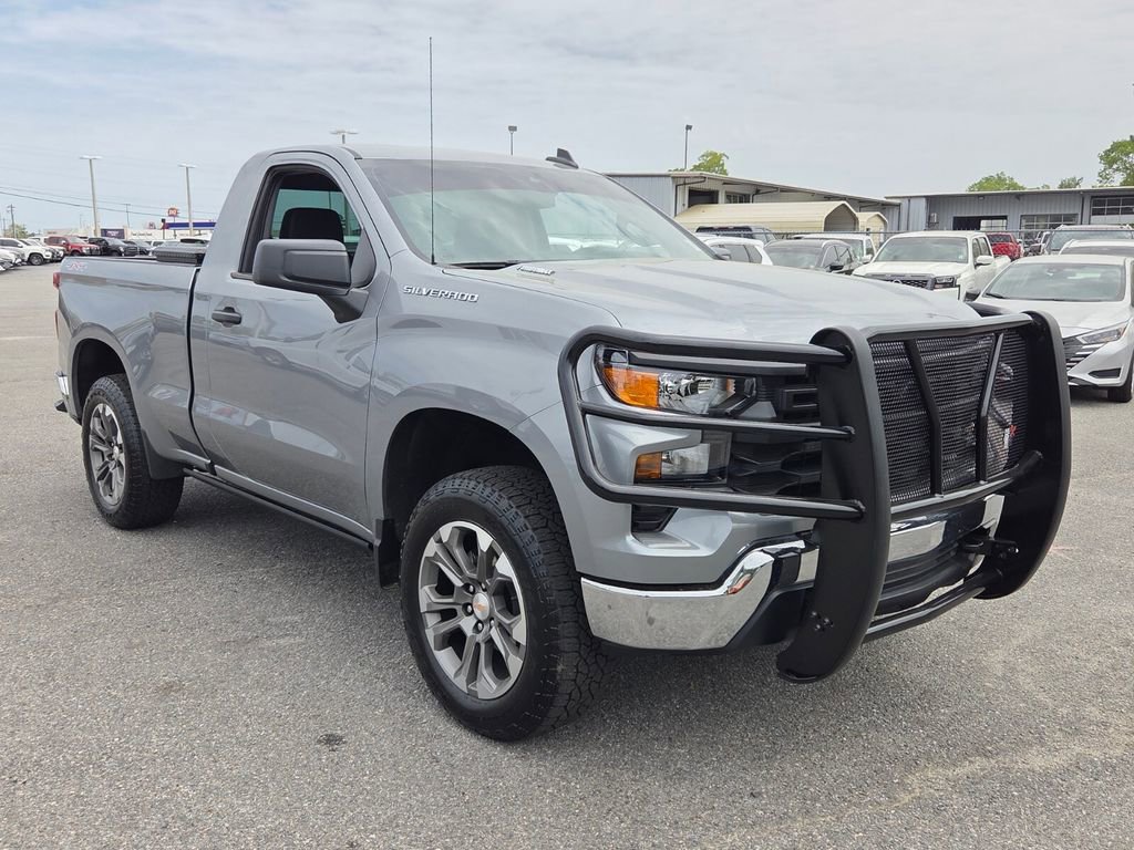 Used 2025 Chevrolet Silverado 1500 W/T w/ Trailering Package image 17