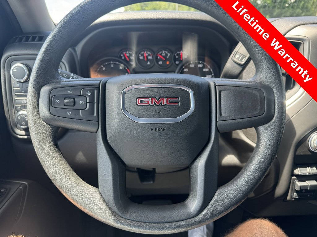 Used 2025 GMC Sierra 2500 Pro image 23