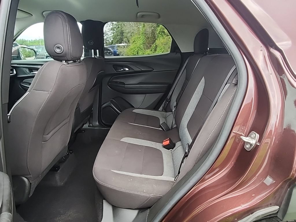 Used 2023 Chevrolet TrailBlazer LT w/ Convenience Package FWD image 25