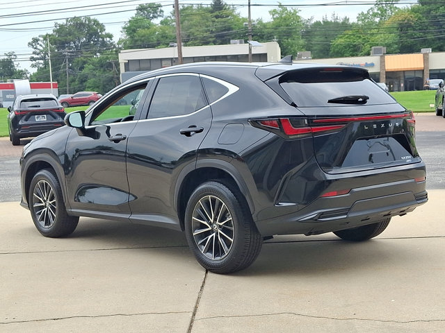 Certified 2025 Lexus NX 250 AWD w/ Accessory Package (2T) image 4