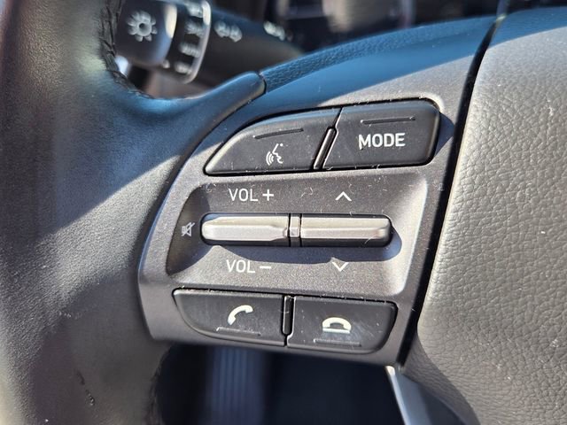 Used 2021 Hyundai Kona Night image 30