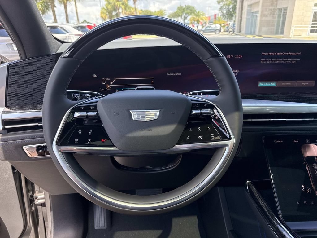 New 2026 Cadillac Escalade IQL Luxury w/ LPO, Radiant Package AWD/4WD image 29