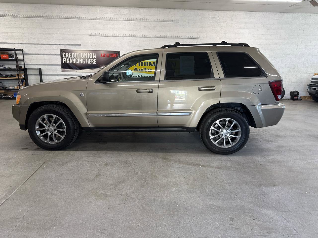 Used 2005 Jeep Grand Cherokee Limited AWD/4WD image 94