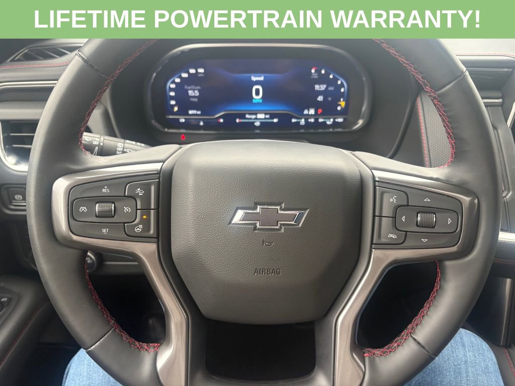 Used 2024 Chevrolet Suburban RST w/ Luxury Package image 7