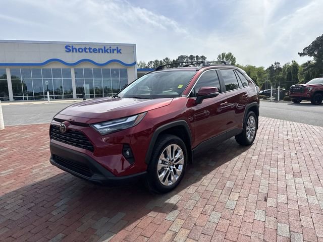 Used 2025 Toyota RAV4 XLE Premium w/ Weather Package FWD image 1