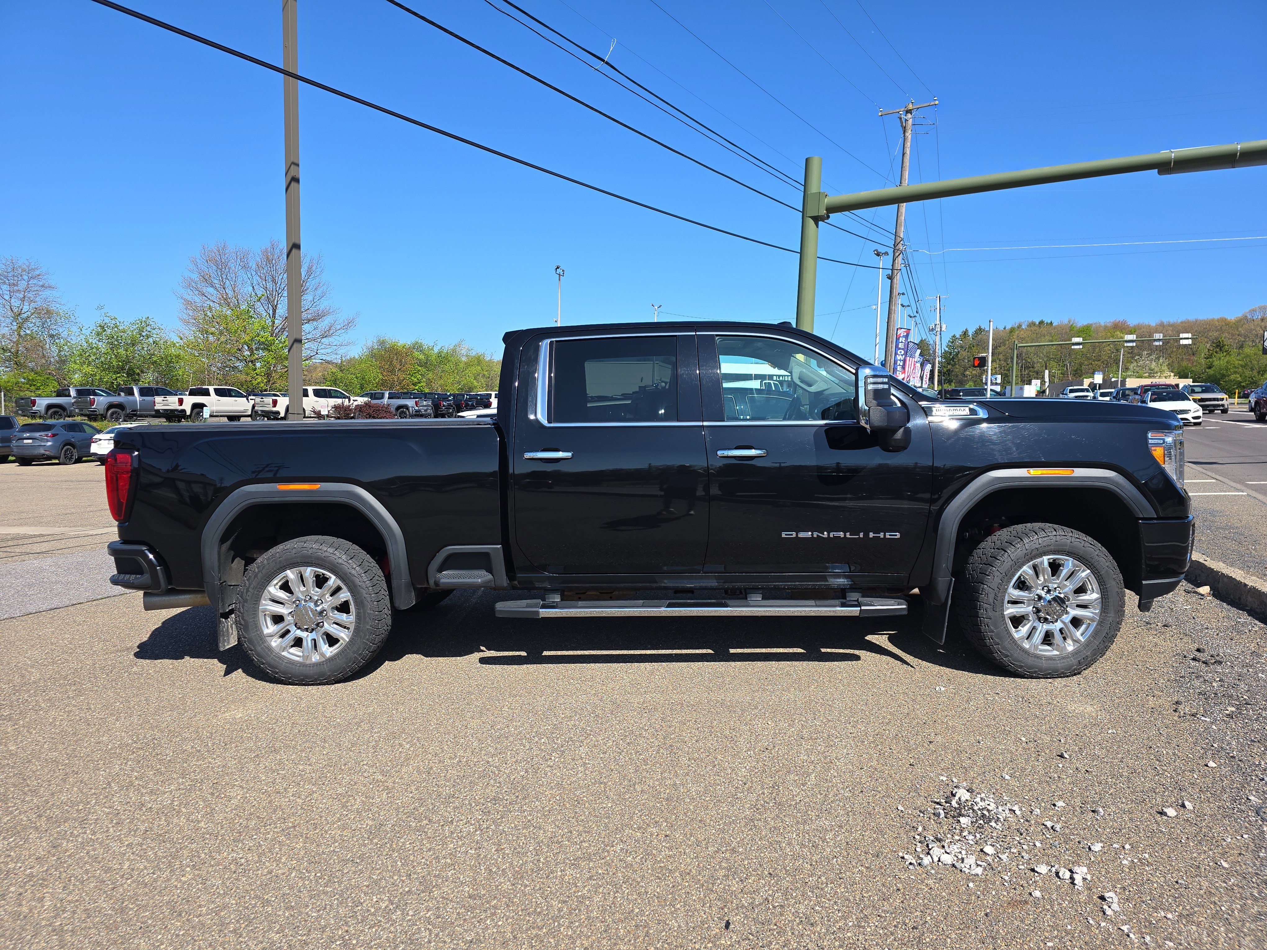 Used 2022 GMC Sierra 2500 Denali w/ Denali Ultimate Package AWD/4WD video 2