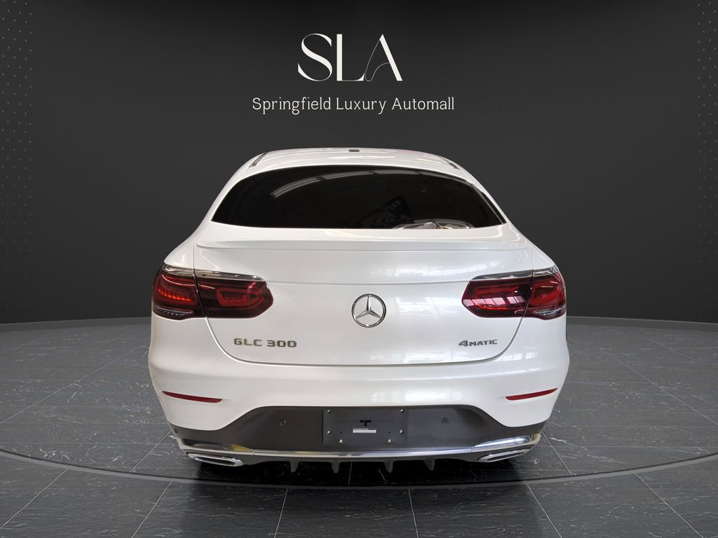Used 2023 Mercedes-Benz GLC 300 4MATIC Coupe image 5