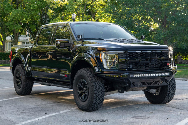 Used 2023 Ford F150 Raptor w/ Equipment Group 802A Raptor R AWD/4WD image 13
