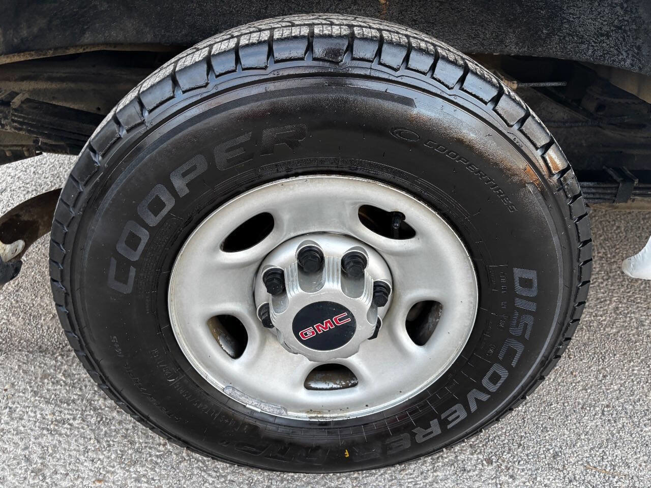 Used 2014 GMC Savana 3500 LS image 16