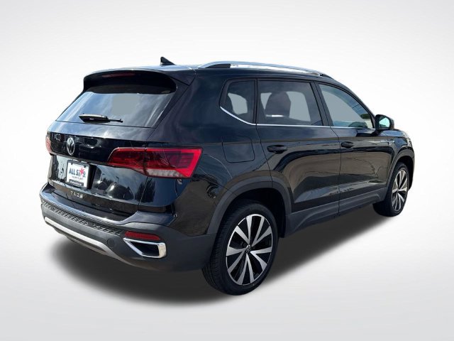 Used 2022 Volkswagen Taos SE FWD image 7