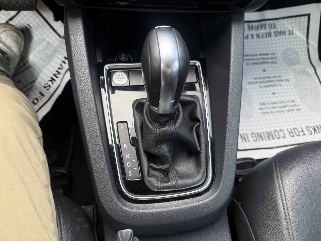 Used 2016 Volkswagen Jetta SEL w/ Lighting Package FWD image 15