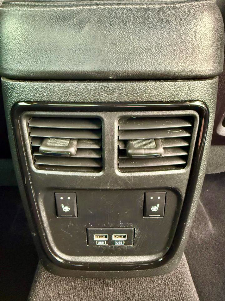 Used 2019 Dodge Charger SXT w/ Plus Group image 33