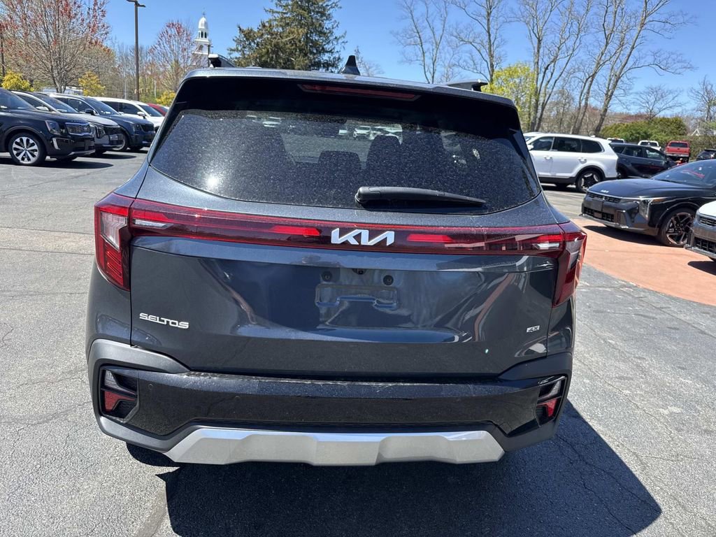 New 2026 Kia Seltos EX AWD/4WD image 3
