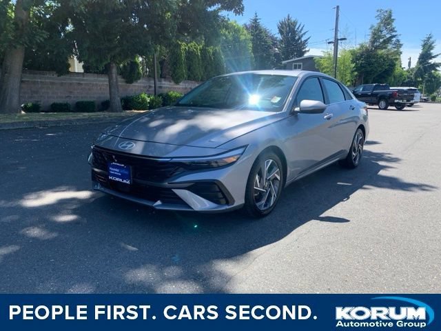 Certified 2025 Hyundai Elantra Limited