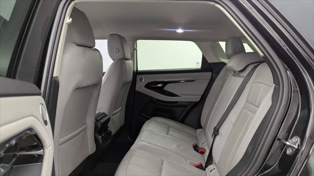 Used 2020 Land Rover Range Rover Evoque S AWD/4WD image 17
