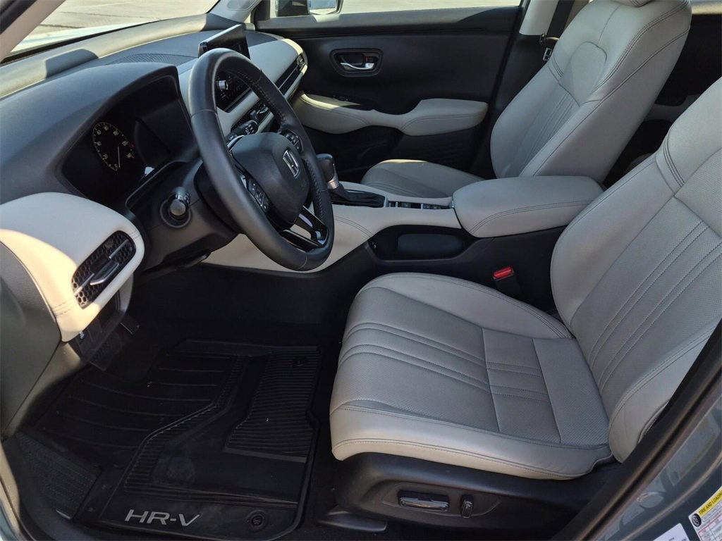 Used 2024 Honda HR-V EX-L image 30