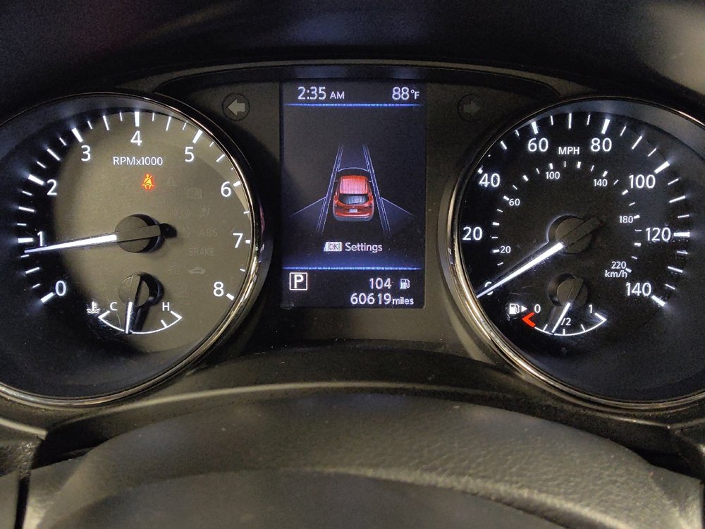 Used 2021 Nissan Rogue Sport SV image 23