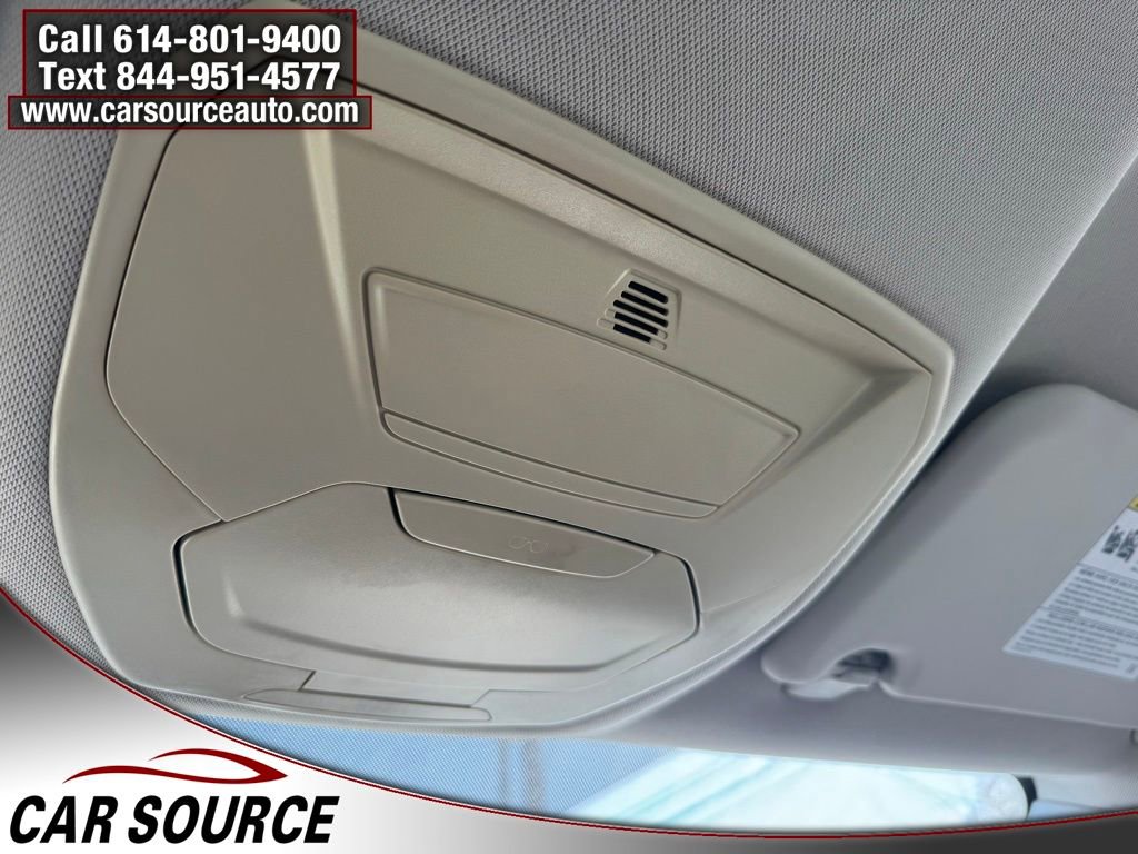 Used 2016 Ford C-MAX SE image 17