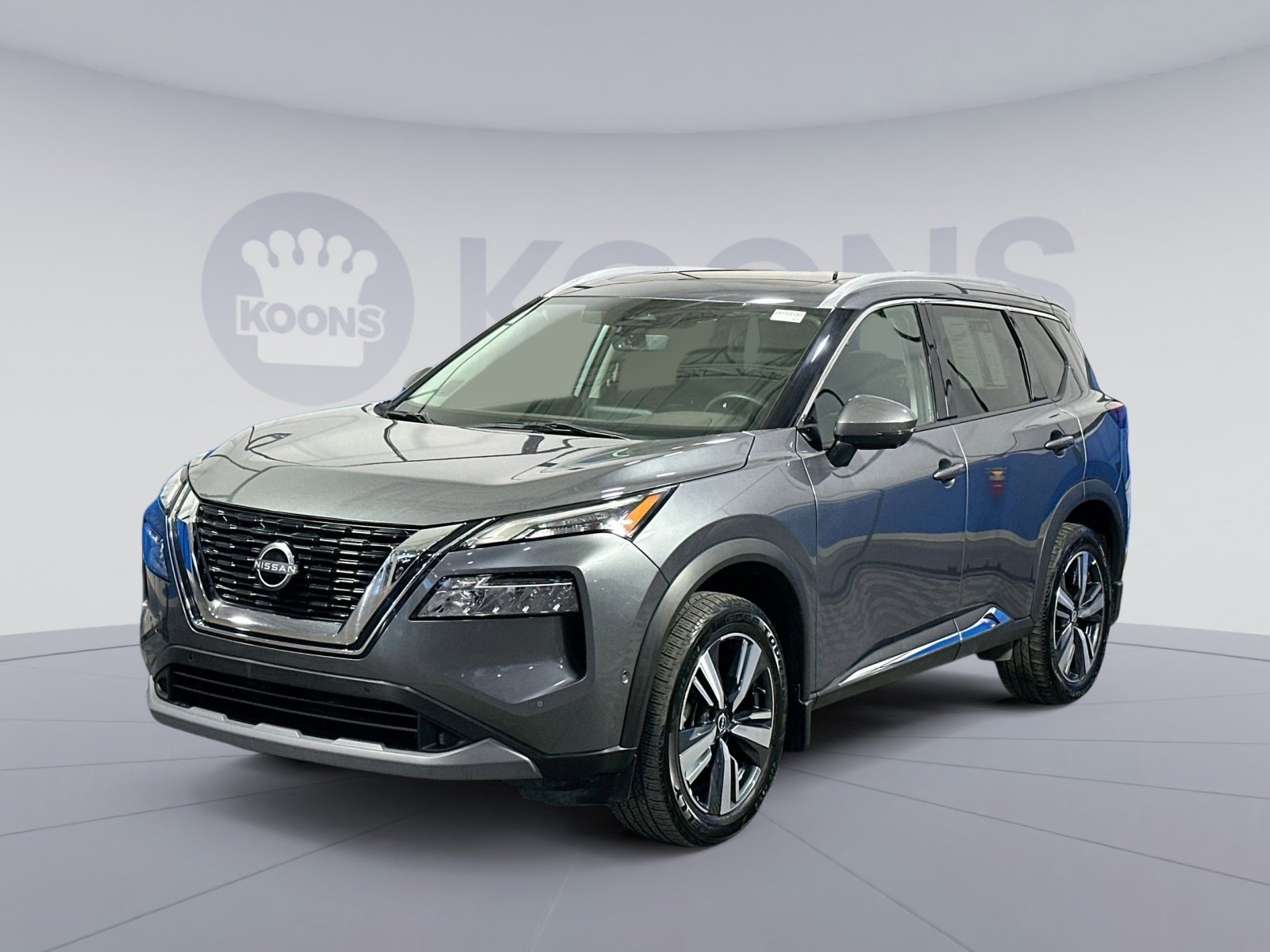 Used 2023 Nissan Rogue SL w/ SL Premium Package image 1