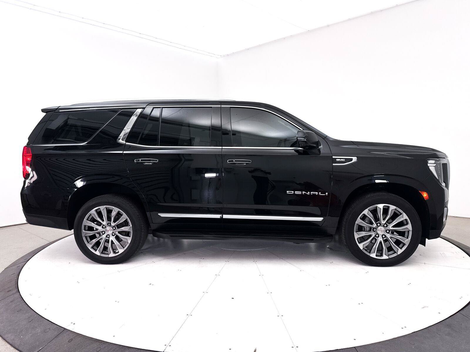 Used 2021 GMC Yukon Denali AWD/4WD image 47
