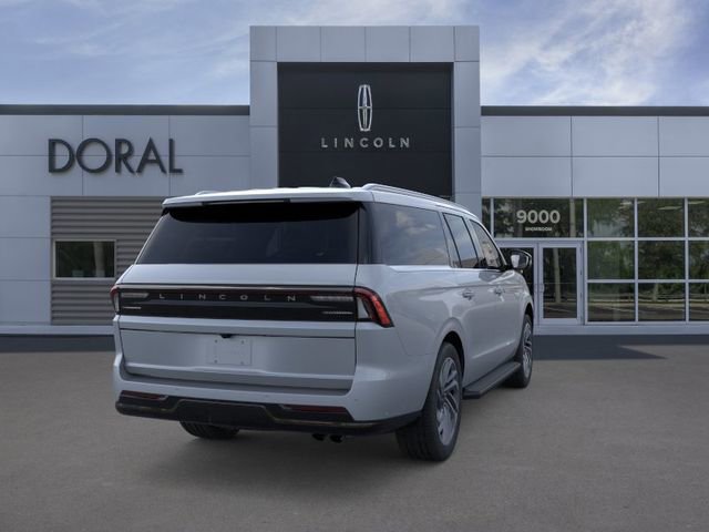 New 2026 Lincoln Navigator L Premier AWD/4WD image 8