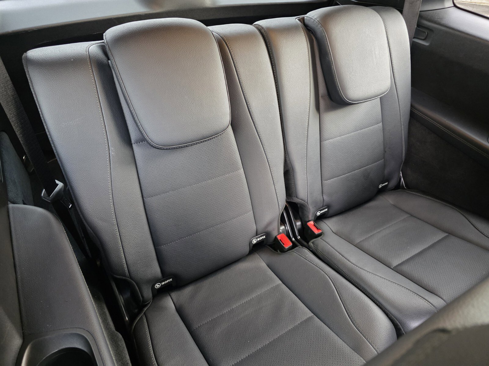 Used 2022 Mercedes-Benz GLS 450 4MATIC image 33